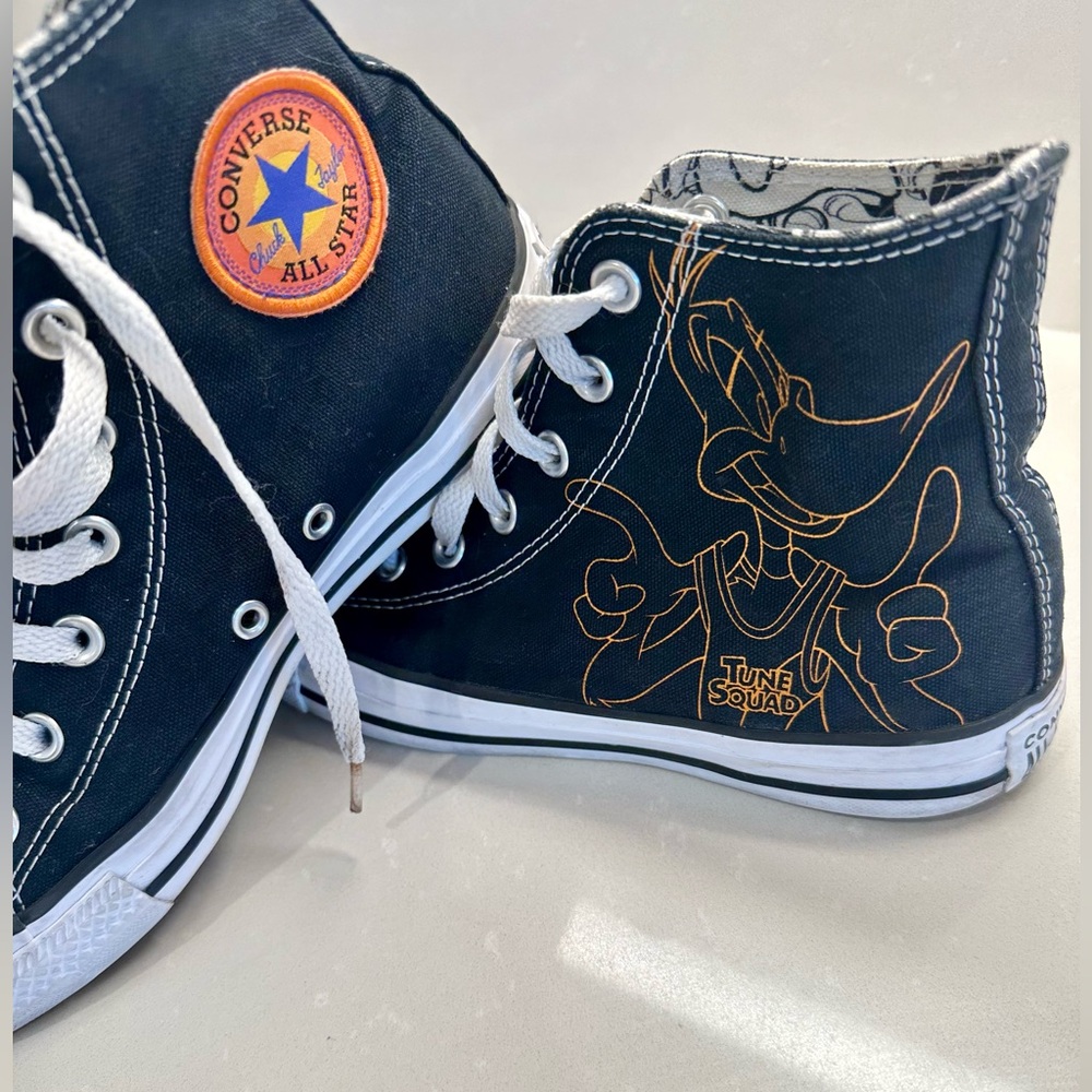 Converse By You All Star Chuck Taylor Tune Squad Bugs Bunny & Daffy Duck
